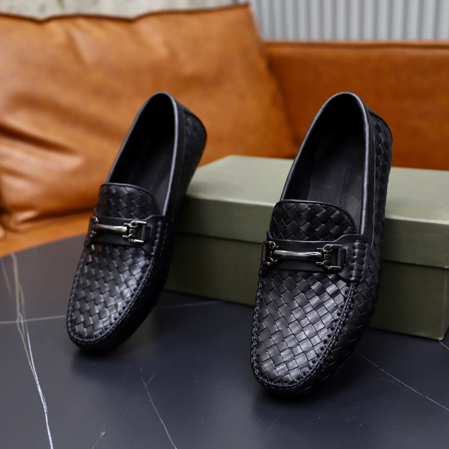 Men's shoes 💰500💰BOTTEG* VENET* - high-end boutique Size: 38-44 (45 custom-made) BV new product, calfskin artificially woven classic style harmoniously blends with contemporary fashion temperament, rubber soles are light and flexible, water-dyed cowhide!